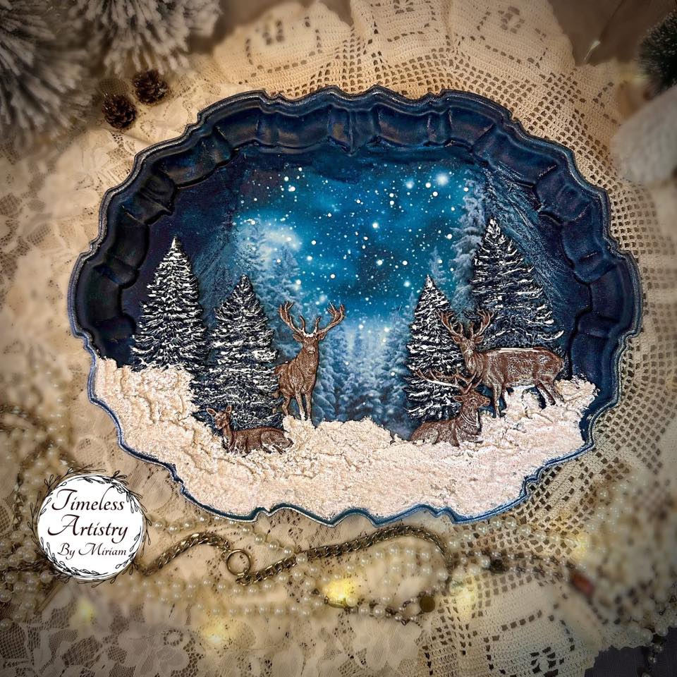 Queen of Hearts - Christmas in the Forest