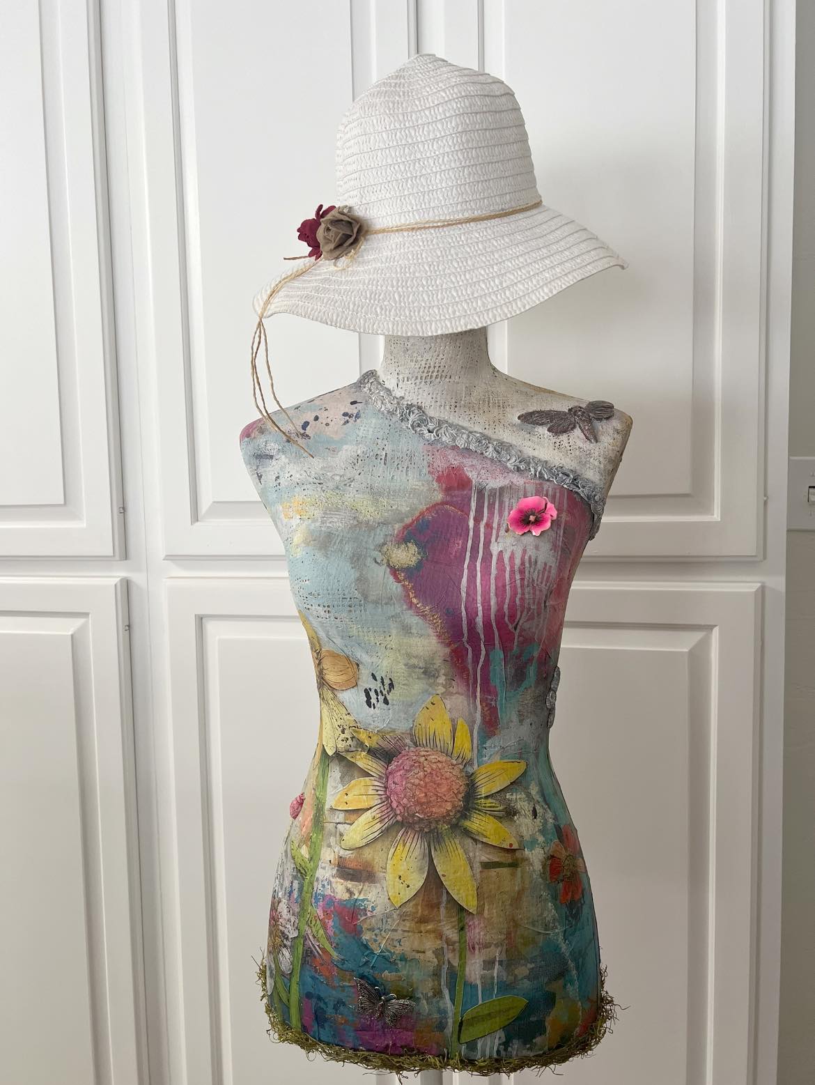 May Flowers | 18 lb Decoupage Tissue Paper | 21x29 in