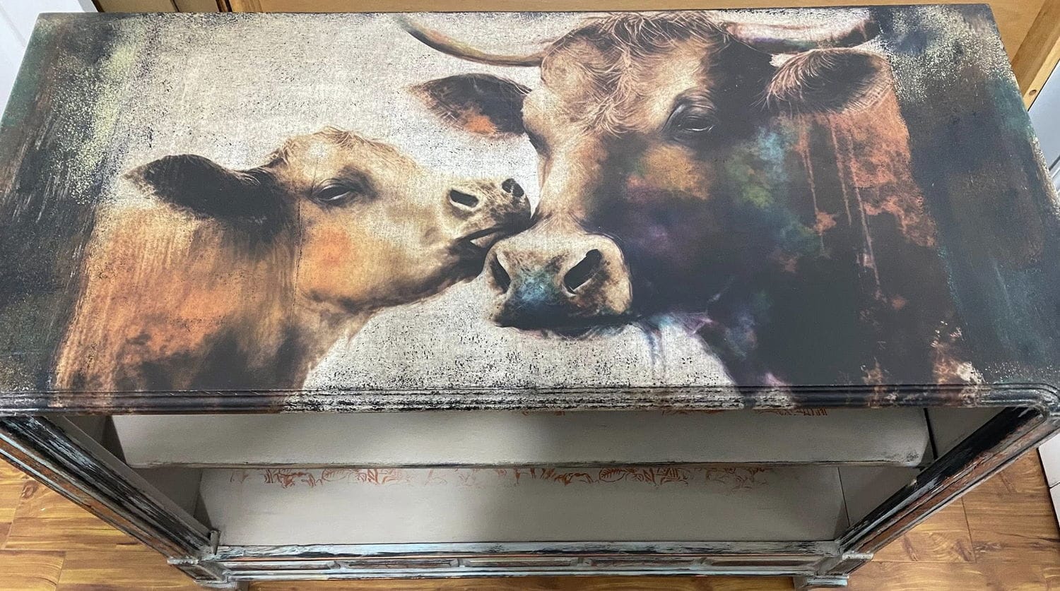 Mooving Moment | 18 lb Decoupage Tissue Paper | 21x29 in